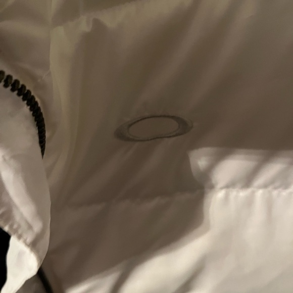 Oakley Jacket - Picture 3 of 4